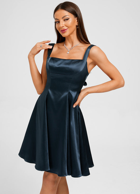 Robe Trapèze Courte Satin Chic - gallery 5