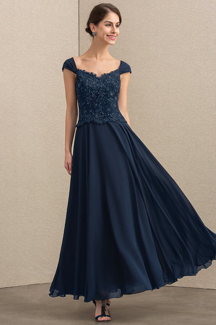 Robe Trapèze Verte En Mousseline Et Dentelle - gallery 3