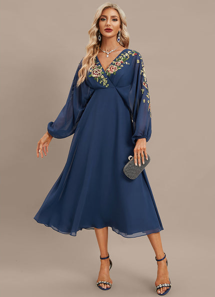 Robe Trapèze Bleue Marine Florale Dentelle Soirée
