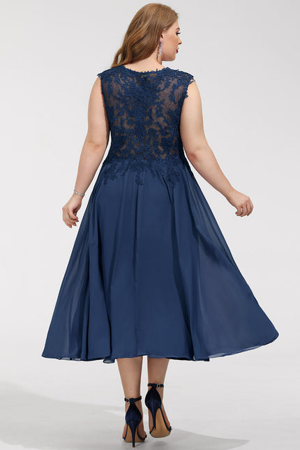 Robe Trapèze Noire Et Blanche Dentelle - gallery 9