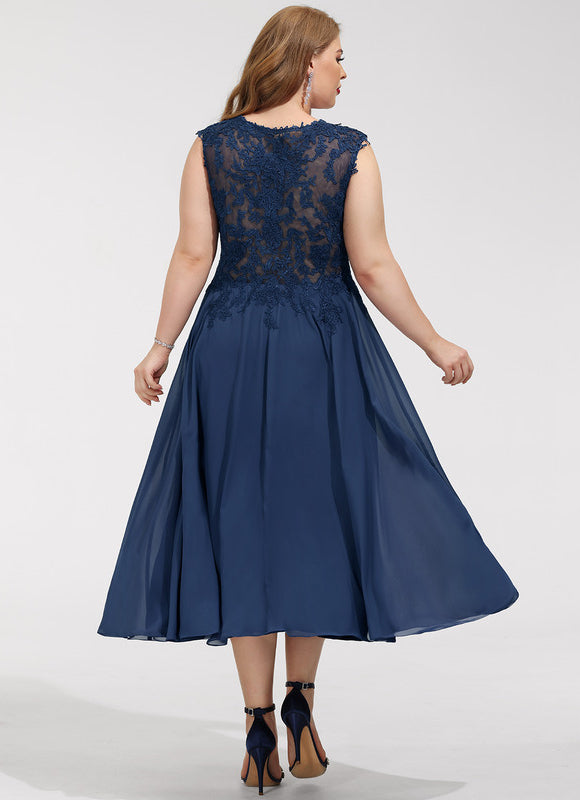 Robe Trapèze Noire Et Blanche Dentelle - gallery 9