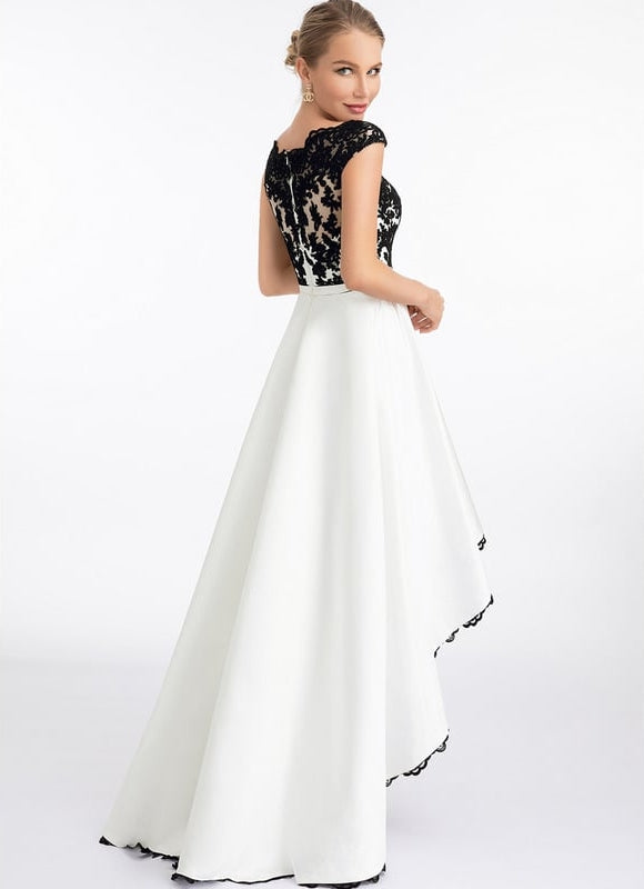 Robe Trapèze Noir Éclatant - gallery 2