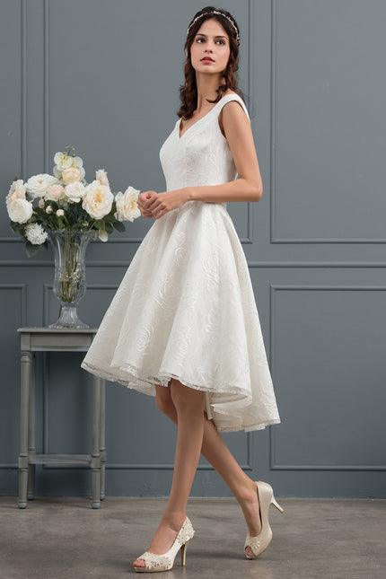Robe Trapèze Ivoire Dentelle Dentelle Ballgown Avec Nœud - gallery 2