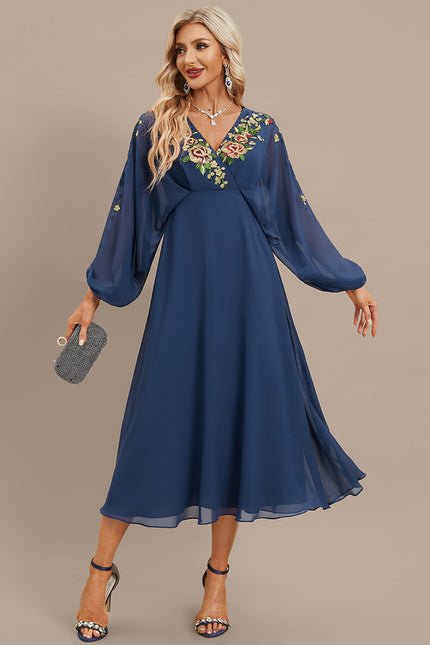 Robe Trapèze Bleue Marine Florale Dentelle Soirée - gallery 5