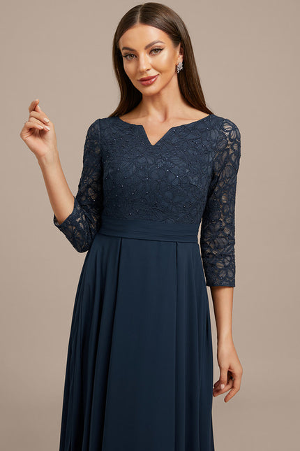 Robe Trapèze Élégance Marine Dentelle