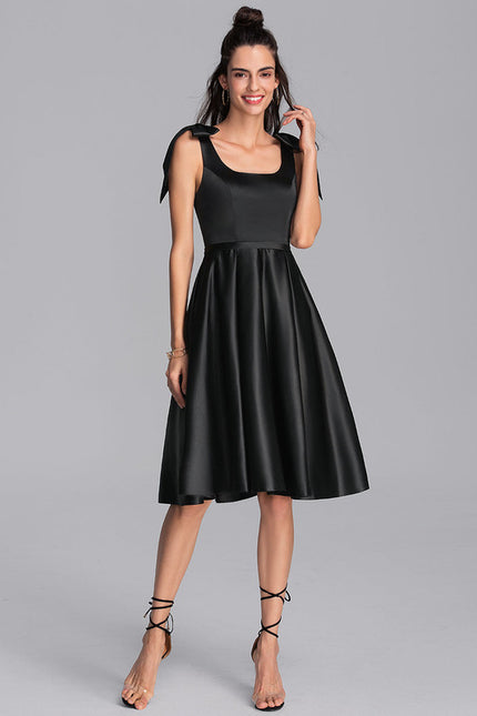 Robe Trapèze Noire Classique - gallery 3