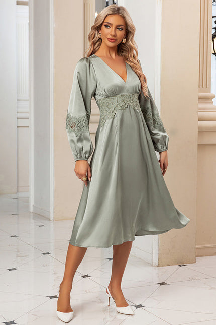 Robe Trapèze Satin Émeraude Tranquille - gallery 2