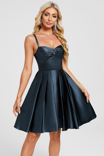 Robe Trapèze Noir Chic Satiné - gallery 1