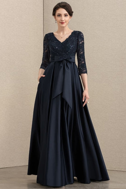 Robe Trapèze Bleu Marine En Dentelle Satiné - gallery 2