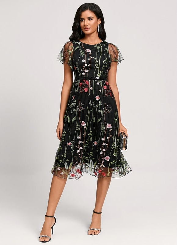 Robe Trapèze Noire À Fleurs - gallery 1