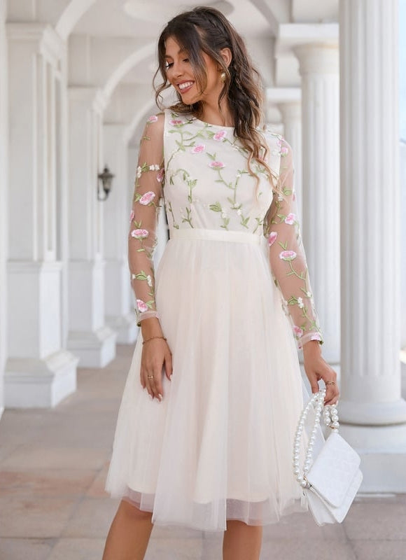 Robe Trapèze Éclat De Fleurs - gallery 8