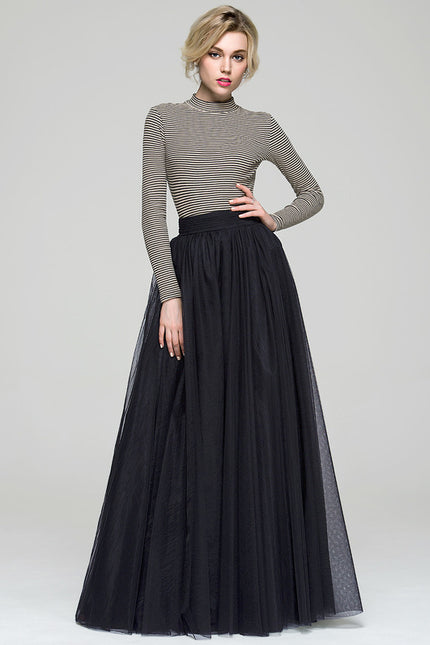 Robe Trapèze Tulle Noir Éthéré - gallery 1
