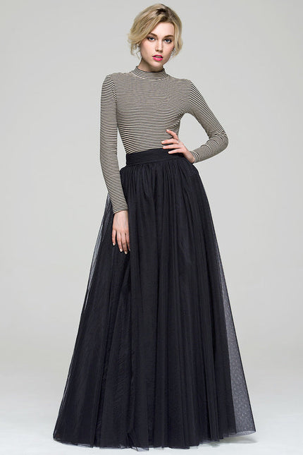 Robe Trapèze Tulle Noir Éthéré - gallery 1