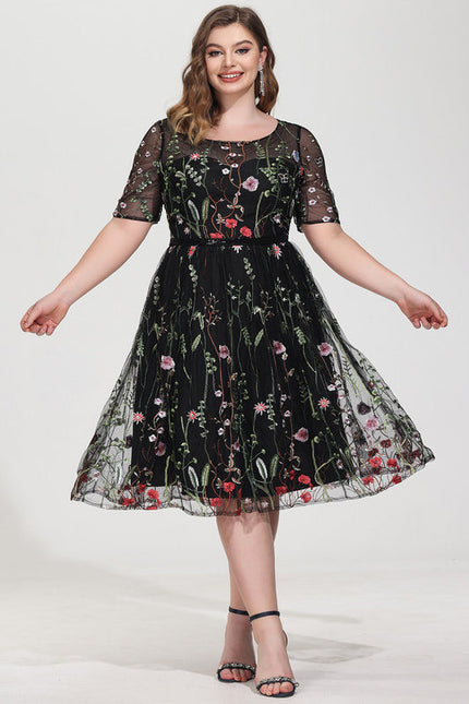 Robe Trapèze Noire À Fleurs - gallery 7