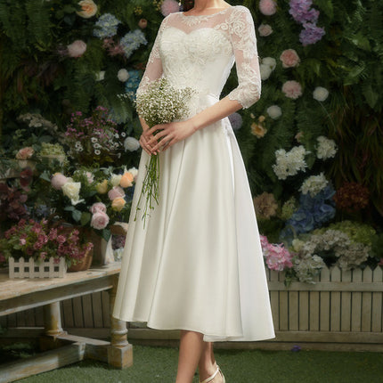 Robe Trapèze Éclat Satiné Floral
