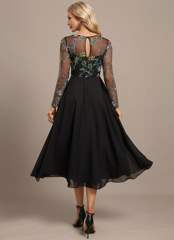 Robe Trapèze Élégance Florale Sombre - gallery 6