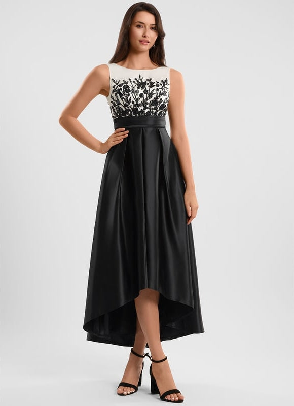 Robe Trapèze Satin Couture