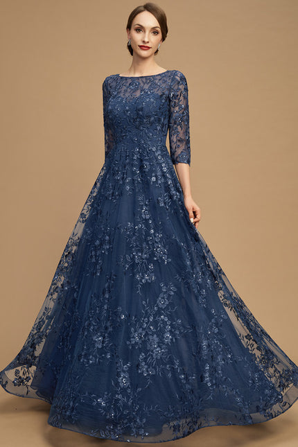 Robe Trapèze Élégance Argentée