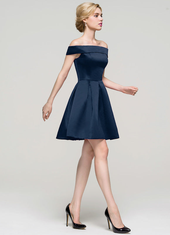 Robe Trapèze Satinée Ébène - gallery 5
