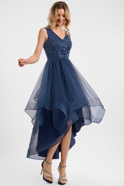 Robe Trapèze Élégance Asymétrique - gallery 1