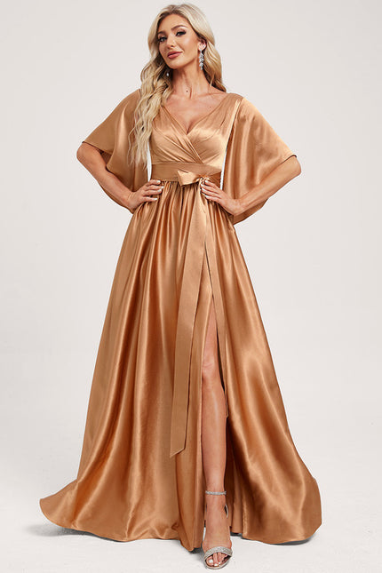 Robe Trapèze Satin Doré Élégante