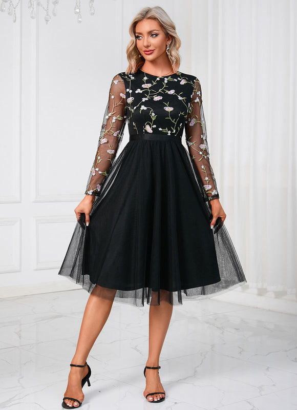 Robe Trapèze Éclat De Fleurs - gallery 9