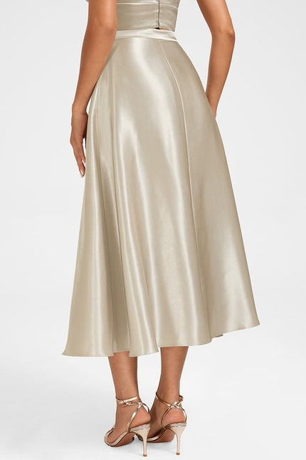 Robe Trapèze Satin Doré Élégant - gallery 6