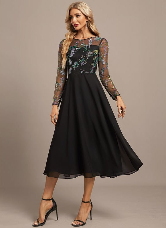 Robe Trapèze Élégance Florale Sombre - gallery 5