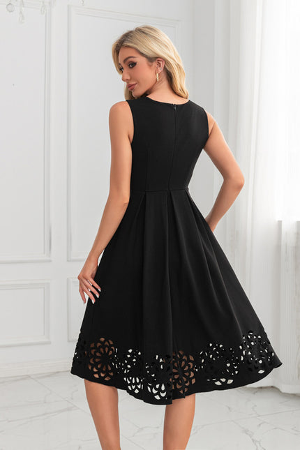 Robe Trapèze Noir Décorative - gallery 4