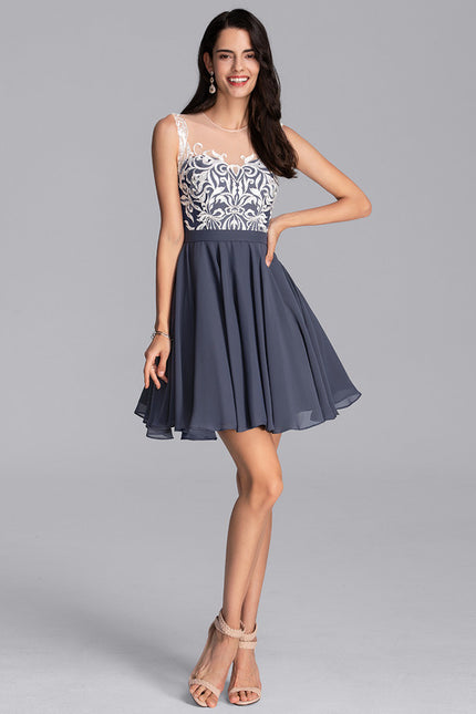 Robe Trapèze Courte Festive - gallery 2