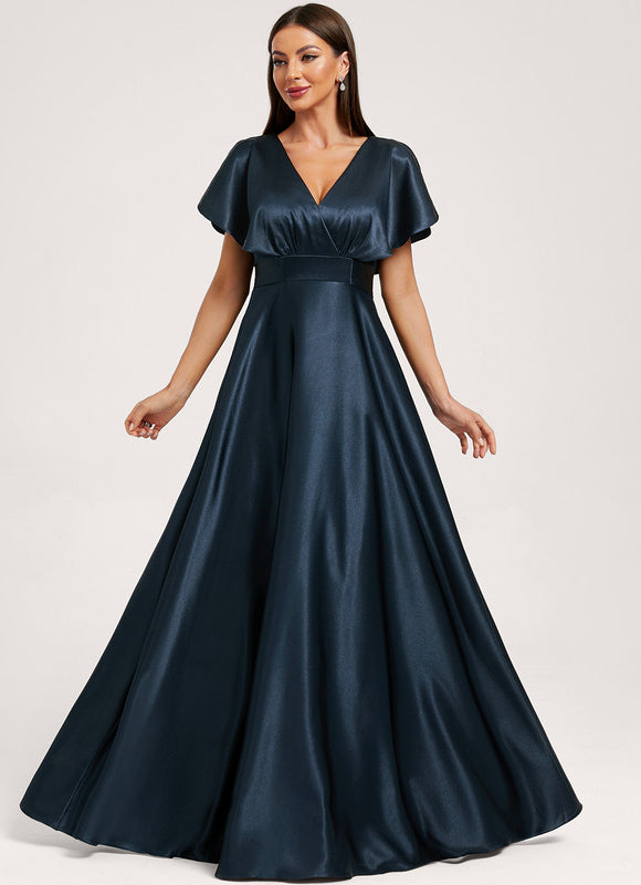 Robe Trapèze Satin Doré Élégante