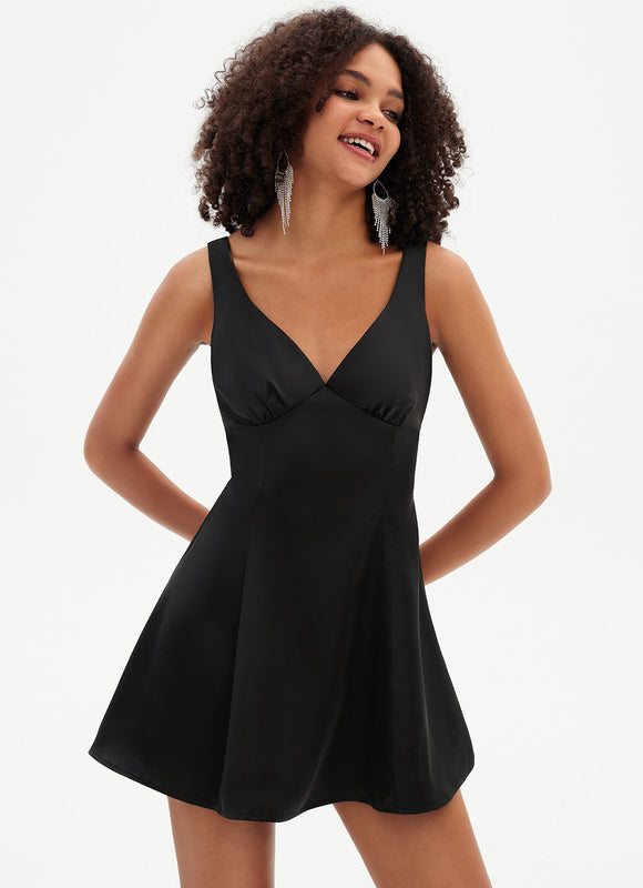 Robe Trapèze Mini Noir Satiné - gallery 1