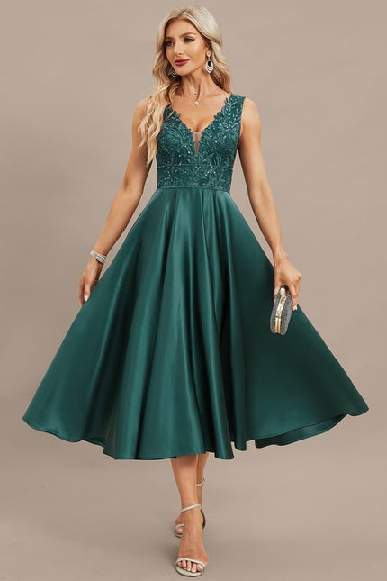 Robe Trapèze Satiné De Mystère - gallery 1