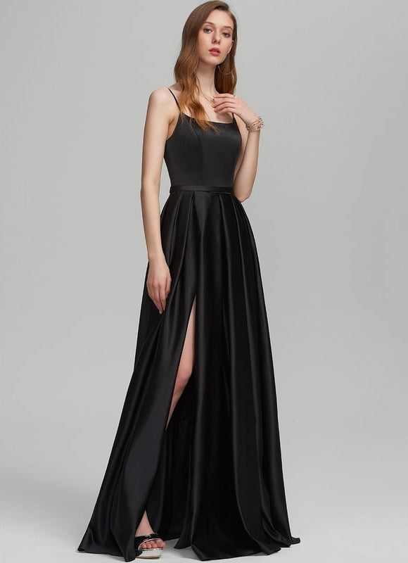 Robe Trapèze Noir Satiné Élégance - gallery 2