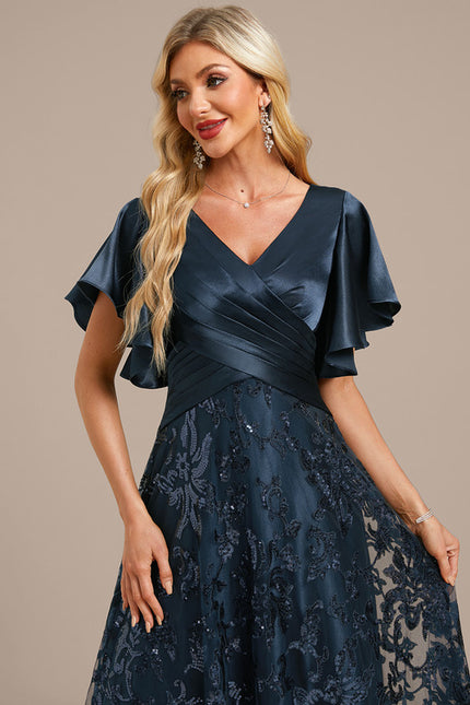 Robe Trapèze Satinée À Manches Flottantes - gallery 1