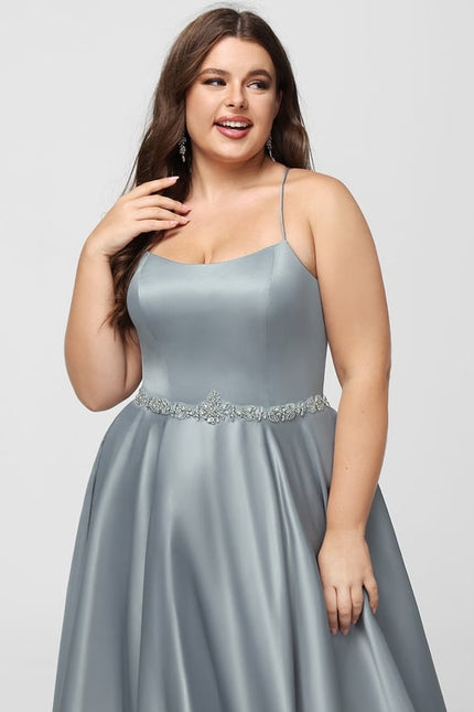 Robe Trapèze Satin Éclat Élégant - gallery 8