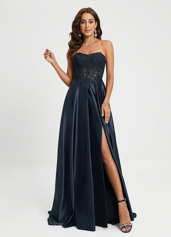 Robe Trapèze Bleue Satin Dentelle Bal