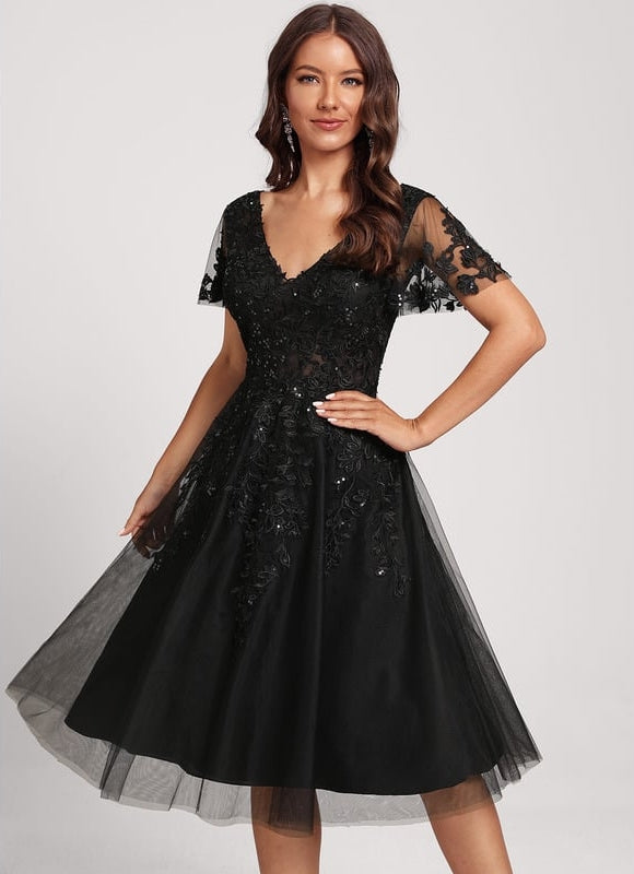 Robe Trapèze Élégance Mystérieuse - gallery 1