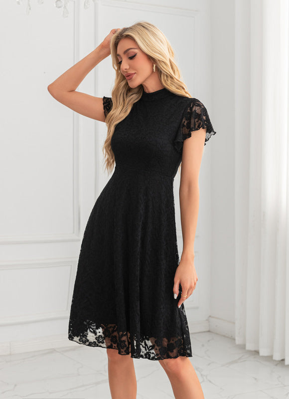 Robe Trapeze En Dentelle - gallery 1