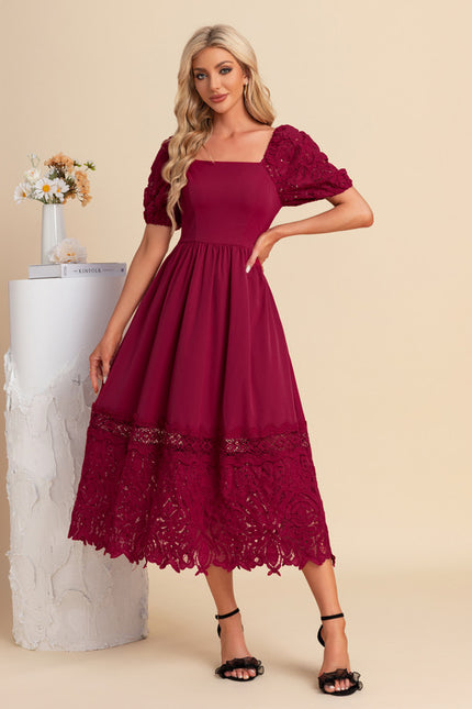 Robe Trapèze Rouge Dentelle Élégante