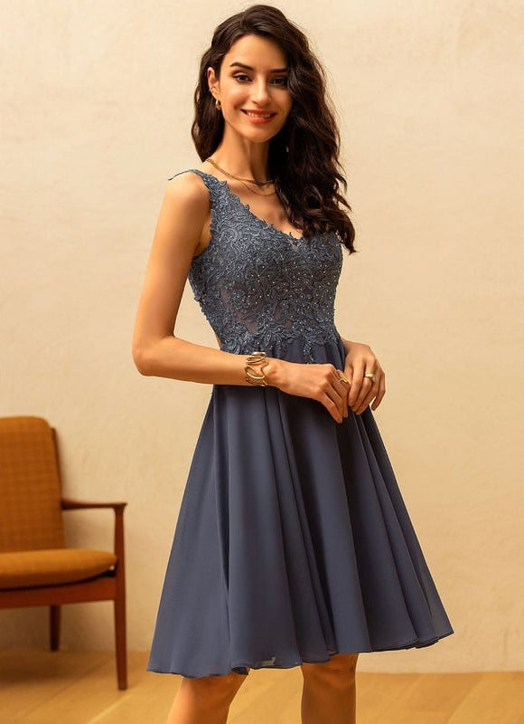 Robe Trapèze Bleu Marine Dentelle Et Mousseline - gallery 4