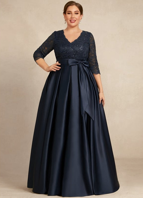 Robe Trapèze Bleu Marine En Dentelle Satiné - gallery 7