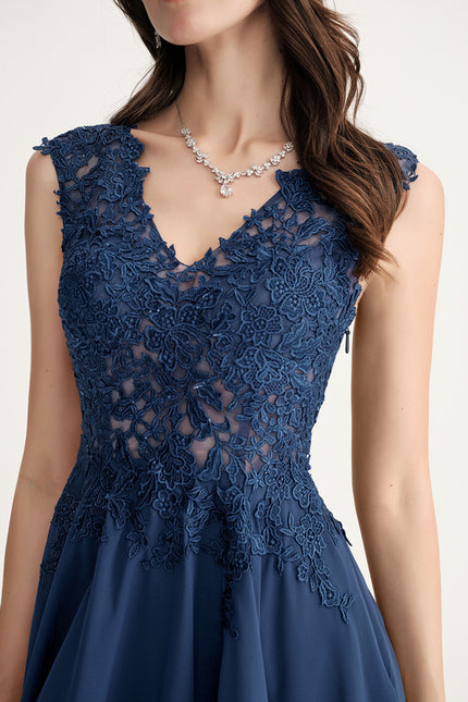 Robe Trapèze Noire Et Blanche Dentelle - gallery 5