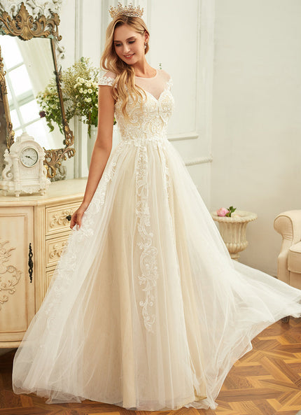 Robe Trapèze Ivoire Dentelle Volants Bal De Mariée